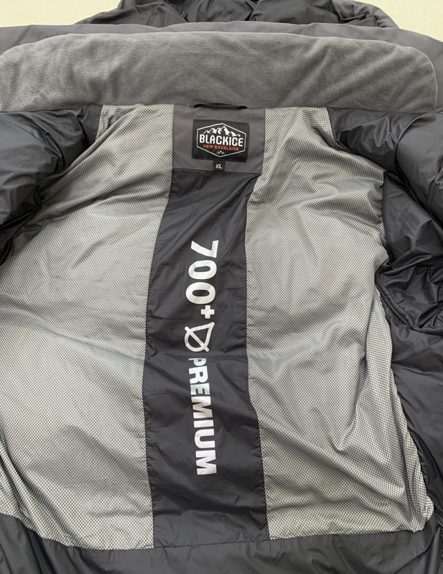 冰天枢F8509MJ羽绒服+儿童鹅绒服体验冰球突破豪华版零下20℃的温暖守护——黑(图5)