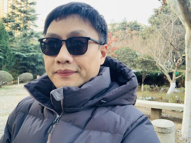 冰天枢F8509MJ羽绒服+儿童鹅绒服体验冰球突破豪华版零下20℃的温暖守护——黑(图7)