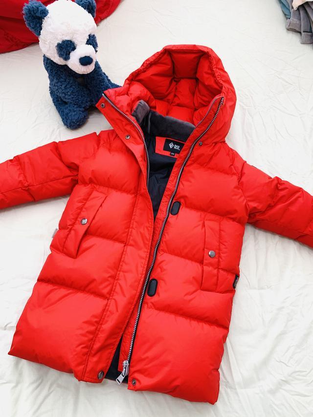 冰天枢F8509MJ羽绒服+儿童鹅绒服体验冰球突破豪华版零下20℃的温暖守护——黑(图13)