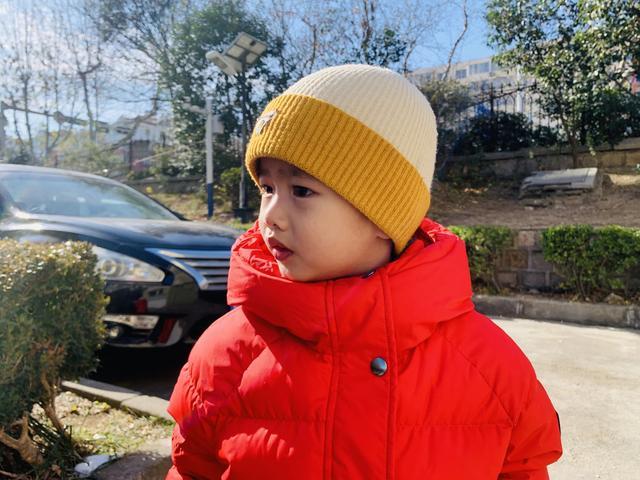 冰天枢F8509MJ羽绒服+儿童鹅绒服体验冰球突破豪华版零下20℃的温暖守护——黑(图19)